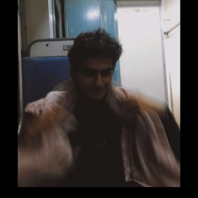 _luckydomino_'s profile picture. 20 , android intern