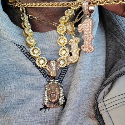 WilliamJos98111's profile picture. 