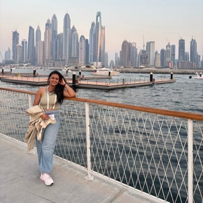 vanshika_grow's profile picture. Software Engineer, Mentor, and Public Speaker | love talking about cloud, DevOps, and the power of community | 
Leading Nirvana @brudite 🚀