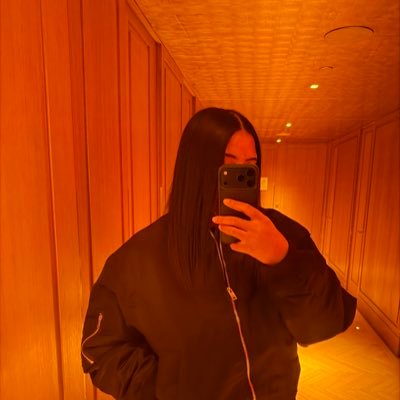 1muiy's profile picture. 