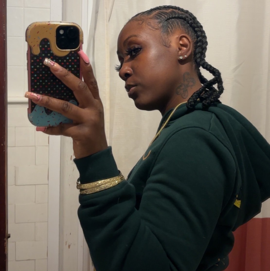 TanasiaGibson's profile picture. 