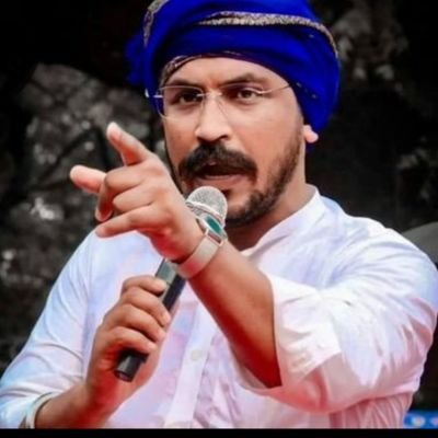 Firojkh74200536's profile picture. किसी का दबाव महसूस नहीं करता इसलिए आजाद हु 
आजाद ही रहूंगा ..!!

तर्कशील होना उन्हीं लोगों को गलत लगता है जिनकी जीविका तुम्हारे मूर्ख होने से चलती है