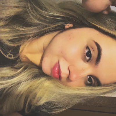 Lollofps_'s profile picture. 23 | streamer na https://t.co/7ssdbTlcym 💜