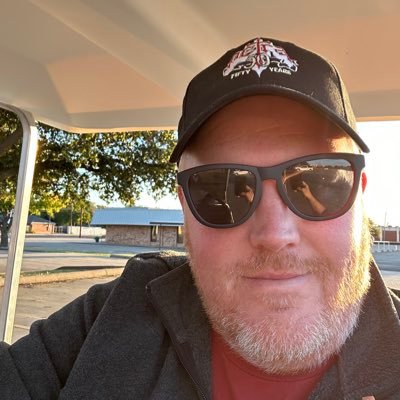 jchrisland's profile picture. Slave of Jesus Christ, husband of one wife, father of two, & fan of Houston sports teams.