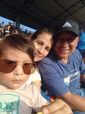 Luislucero22345's profile picture. 