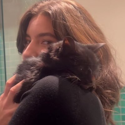 debsinthealps's profile picture. romanticize a quiet life