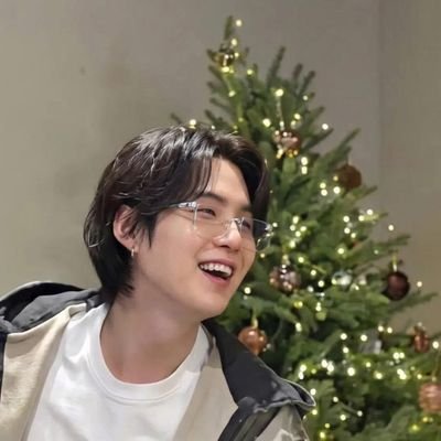 thv937's profile picture. 🐋♡︎#방탄소년단 ᵒᵗ⁷⁂ ⚘*Fan account⚘ ONLY ARMY ✯❌no solos❌multis ⚘soulmate 💜mi angel guardián @Aniithv💕 TAEGI♡︎