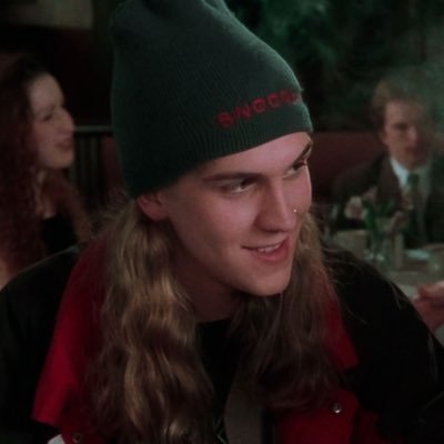 grohlcest's profile picture. #1 benadryl lover