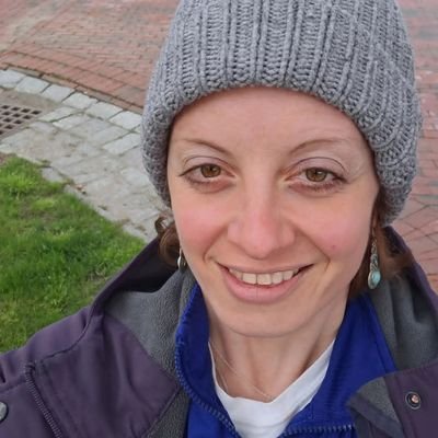 KathrynBoland2's profile picture. 💃🏼✍️🏻 dance, writing, art, Swiftie-ing
🌿🐶 vegan…all the flora & fauna
🤓📖 Tolkien and book nerd #FORTHEORLINGAS 🐴⚔️🧝🏼‍♀️📚
📍🌊 Narragansett land (RI)