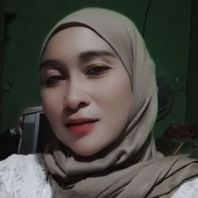 KheySalahu20526's profile picture. 