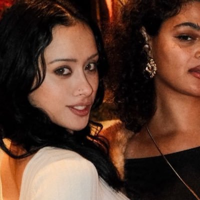 springsluvreis's profile picture. Kylex is COMING soon! 🍂