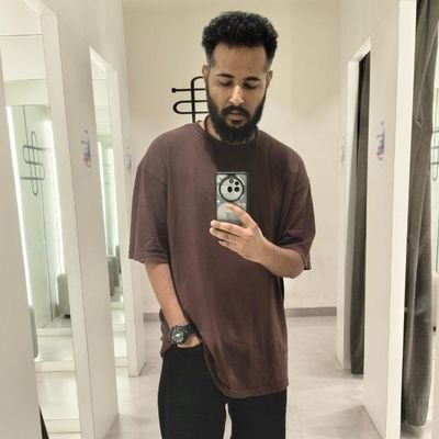 i_nicck's profile picture. building @cloak_ui & @catch_signal | SDE-2 @lotiapp | 🚀 Opening Contributions Soon