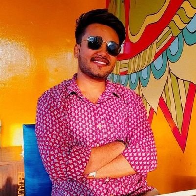 yougeshsain's profile picture. Full-time Dreamer ☁️ | Part-time Tweeter 🐦 Chai, Conversations, and Cinema. ☕️ Yahan wahan ki baatein aur thoda sa gyaan. Stay Positive! ✌️