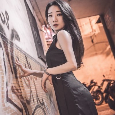 xq6S11's profile picture. 门庭深冷来者需诚