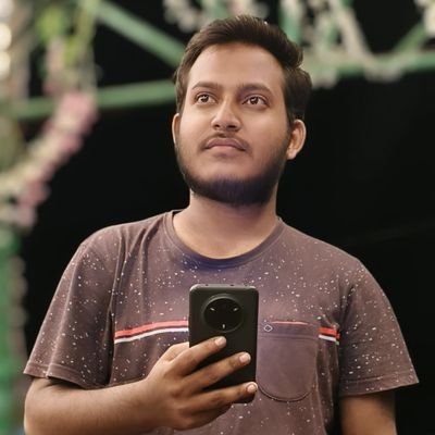muzammilraza02's profile picture. 