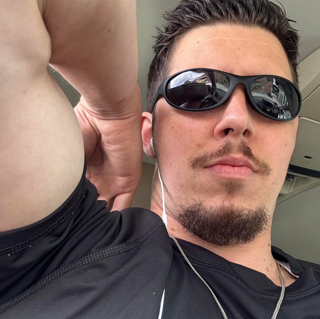 ElChapoDeAaron's profile picture. 