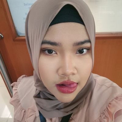 Nicconicconiic1's profile picture. lagi males ngetwit