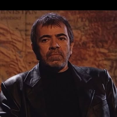 Aslan7Akbey7's profile picture. Kütüphane Müdürü/Derin Galatasaray