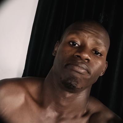 Victor_C_Alioke's profile picture. Historian || Christian || Ambivert || Quadrilingual || 5'9 || Igbo