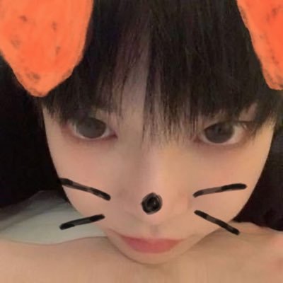 lovemintchomak2's profile picture. #oasis#danielcaesar#lanadelray#taylorswift#olivia#billieilish#sza#jennie#sabrina