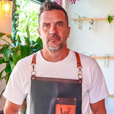 BruceEdmunds's profile picture. Matt LaFleur”s personal eyebrow stylist. Owner @wakeandbakeelp Coffee shop and hemp bakery Die Hard #Packers fan My Word is My Bond. I am the Real Batman