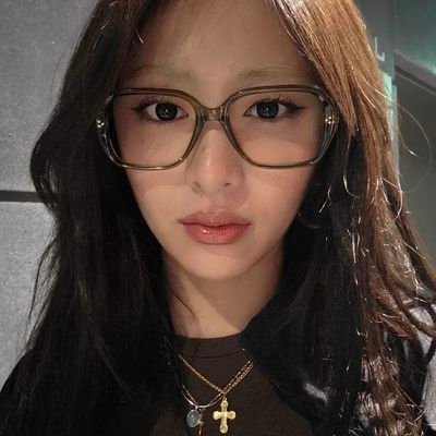 PADMEG0D's profile picture. analista de sistemas viciada em kpop e star wars