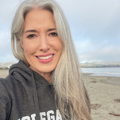 Isabellass7b's profile picture. What a Time to be alive!