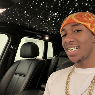 sexaflick's profile picture. New york 📍. NSFW 18+ ( ALL CONTENT IS MINE) Gemeni | message me let’s text 😁 HIV NEGATIVE #hivawarenesspages @sexythemeat @hacked @cubanthelink @federalhusla