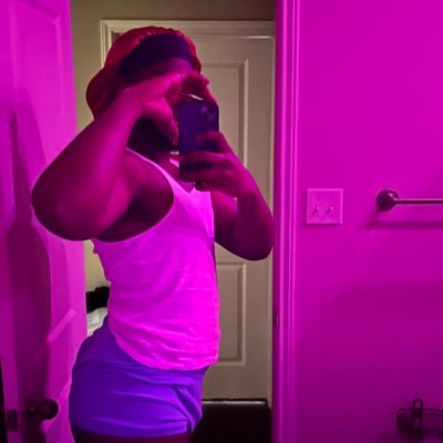 heluvvtyree's profile picture. 20| the big booty 🥷🏾 from texas | hmu for links,collabs, ft shows & content 📲| alt page: @freaksluvvtyy| tele: https://t.co/hkTODyKD4T