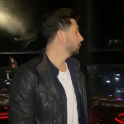 kratelll's profile picture. 