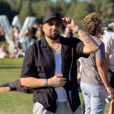 CaroselliSimon's profile picture. Abogado
Dj/producer