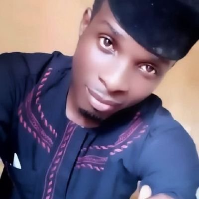 EveristusO1's profile picture. #leo |lover of sports🚴🏋⚽|198*🎂|Biochemist📘🎓|Nigerian 🇳🇬|Lover 😍lFocused 😎|•••• Instagram: e_gainplug.
Crypto 🪙⛏️👍