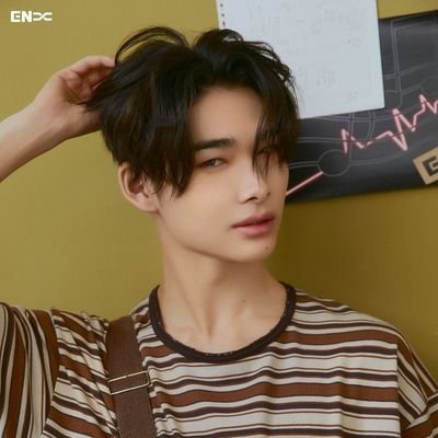 NIKITTIES05's profile picture. -ˏˋ. 𝐸𝓍𝑜-𝓁 𝟣𝟤𝟢𝟪𝟢5 || 𝐸𝓃𝑔𝑒𝓃𝑒 𝟤𝟢𝟣𝟢𝟢𝟫 .ˊˎ- 
                            니키;찬열: 저는 당신이 자랑스러워요