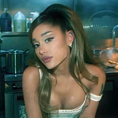 sugarsabs's profile picture. the girl in the bubble