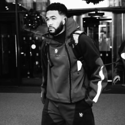 divacaraz's profile picture. i hate sports