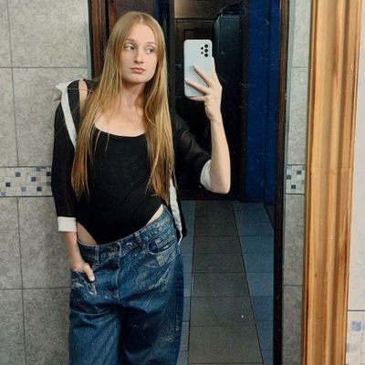 VikiCabal's profile image