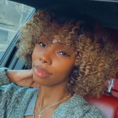 N_I_K_I_T_A__'s profile picture. EJ ❤️🇹🇹🇭🇹