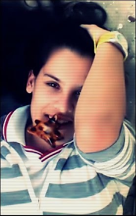 Guarde seus melhores momentos pra você curtir com quem você ama, não importa se vai demorar, importa é que os melhores momentos devem ser guardados para sempre.