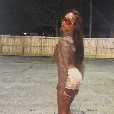 NalaQueenss's profile picture. 𝘠𝘰𝘶𝘳 𝘧𝘢𝘯𝘵𝘢𝘴𝘺 ᰔᩚ ~ 𝙊𝙣𝙡𝙮 𝙧𝙚𝙥𝙡𝙮 𝙤𝙣 𝙤𝙣𝙡𝙮𝙛𝙖𝙣𝙨 | @Trulynala | https://t.co/0xVpNHVSWk