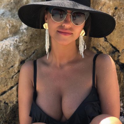 Adele_Cesari's profile picture. Here for a good time and mildly productive moments