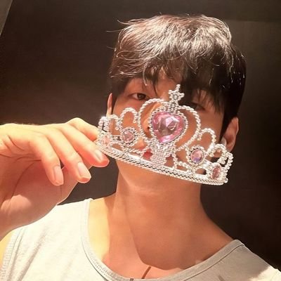 kookthvhk's profile picture. viendo videos del rubius con taehyung ||
fan account ᯓᡣ𐭩