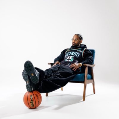 mystunnalife's profile picture. ||teamManUtd|| ThankYouGodAlways(T.Y.G.A) ||OneManCanChangeTheWorld|| HUSTLE and MOTIVATE