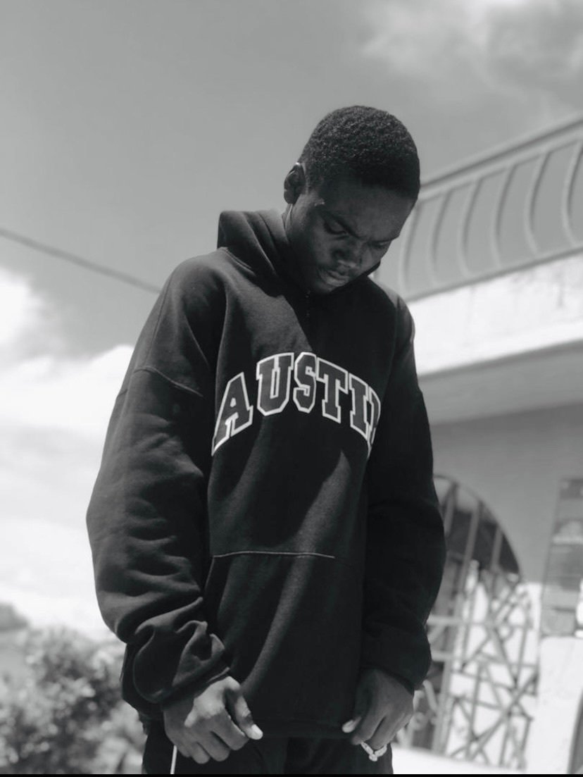 UnrullyWalxbue's profile picture. 