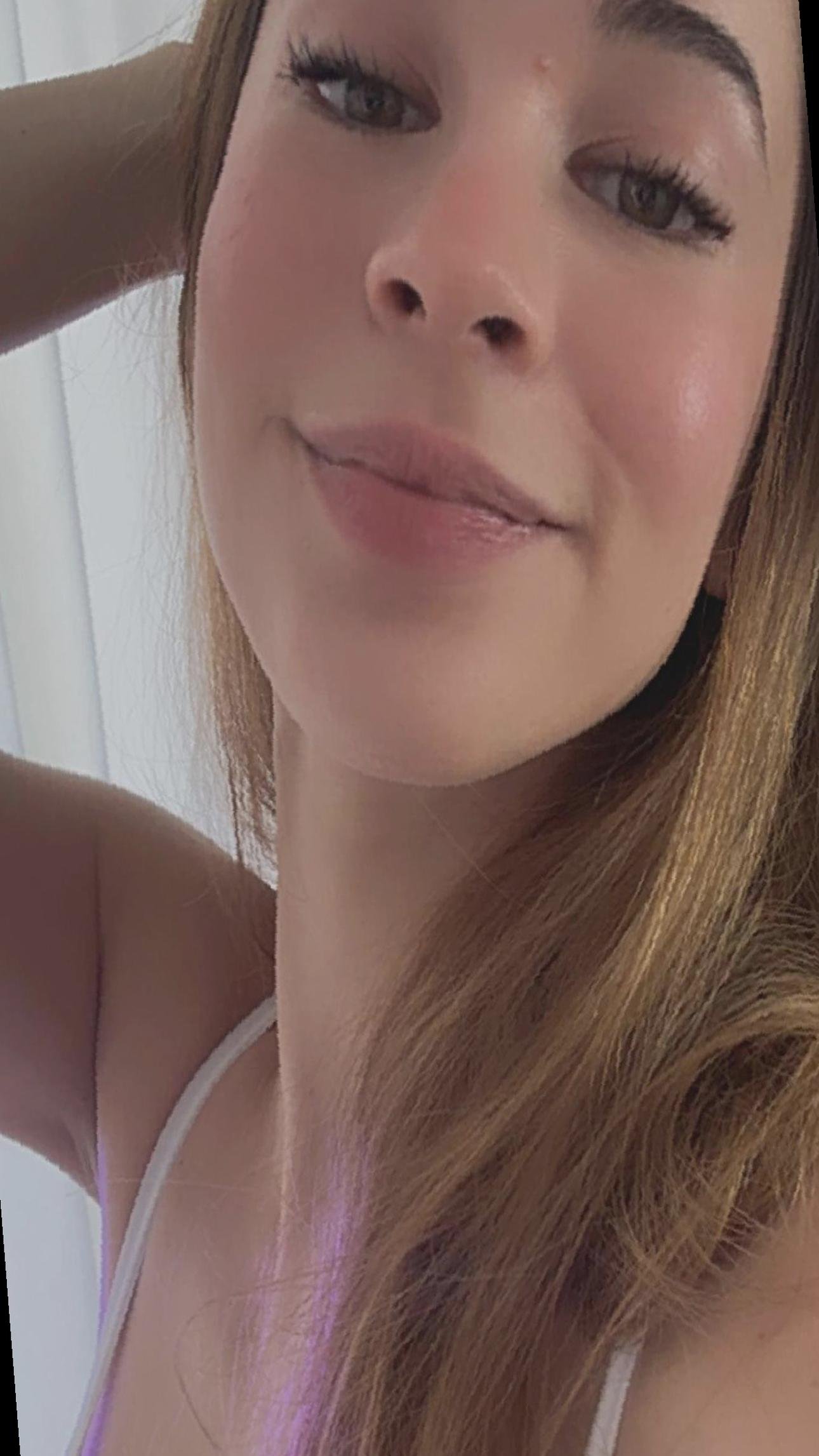 zoevzr29's profile picture. probably laughing at my own jokes. fitness? more like fitness whole pizza in my mouth. dont take life too seriously nobody gets out alive