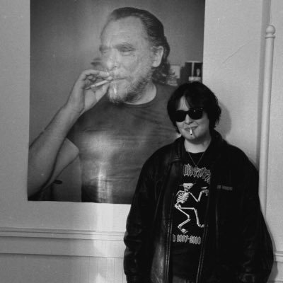 bukowscki's profile picture. im here to talk to myself, im my target audience