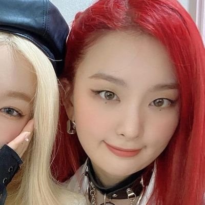 ellyikonic's profile picture. my giselle @vih_1102 💘  im such a loser shes such a weirdo and im loving the combo
                     ★666        999★