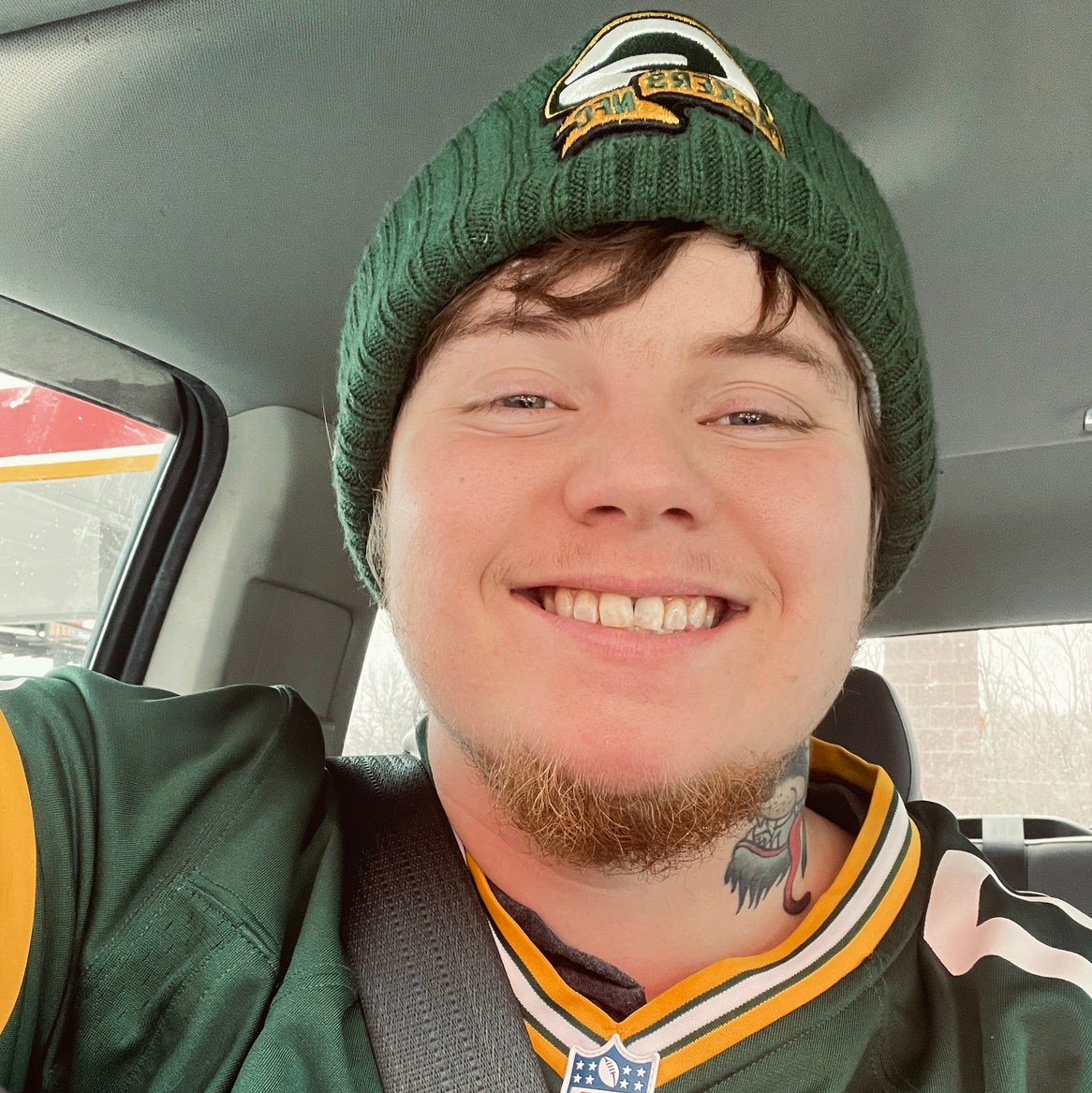 RedLeaderJake17's profile picture. 