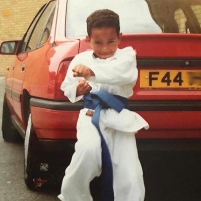 _ruqqayyah_'s profile picture. Lawyer 👩‍⚖️|| Creative Director @UKnitwears || LL.B Hons ⚖️|| B.L || Breathing to upswing || Allahumma inni as'aluka husnal khatimah 🤲|| lil bit kinder ||🏎️