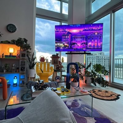 kfcforlifeq2yd's profile picture. 