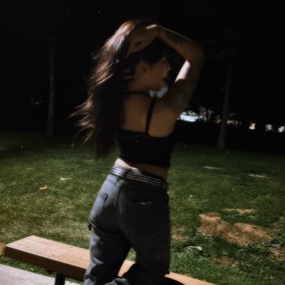 Cosmic_crybaby's profile picture. 